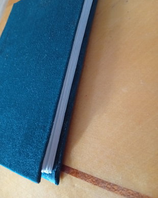 Caiet de schițe făcut manual