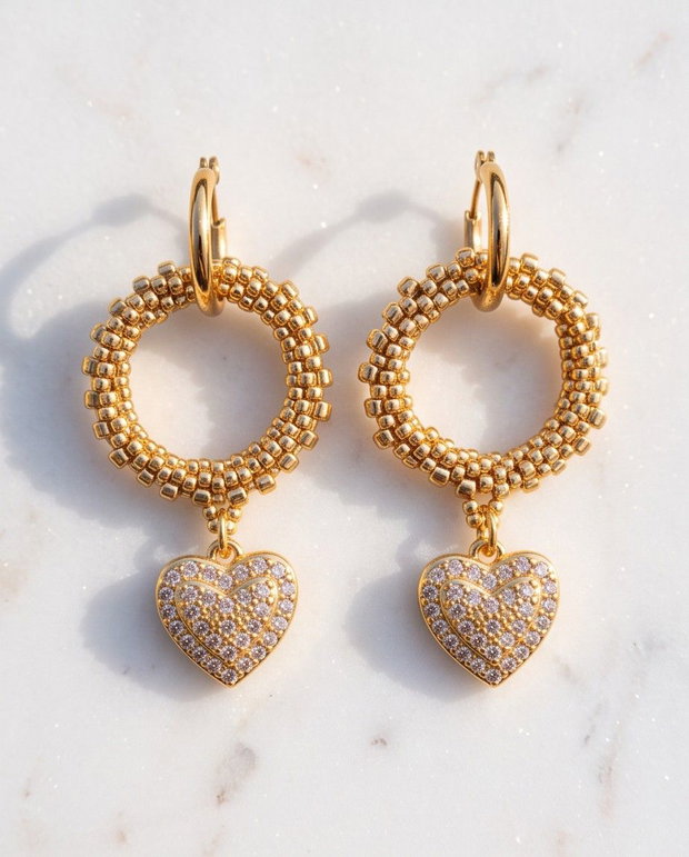 Cercei - Gold and Style