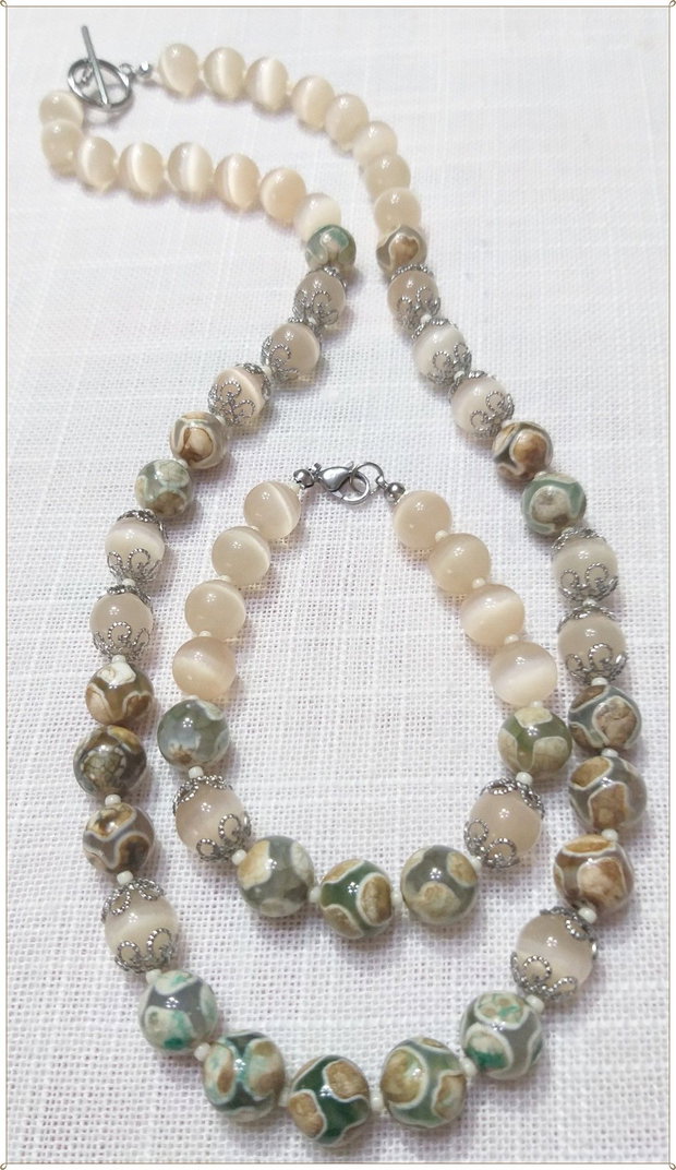 SET-AGATE TIBETANE DZI SI CAT'S EYE CREM/SAMPANIE