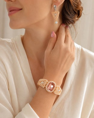 Set elegant bratara si cercei piersica