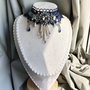 Colier choker victorian gothic handmade albastru navy cu dantela, catifea, margele si cristale