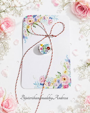 Brosa martisor cabochon sticla 14mm motive maghiare, model 2