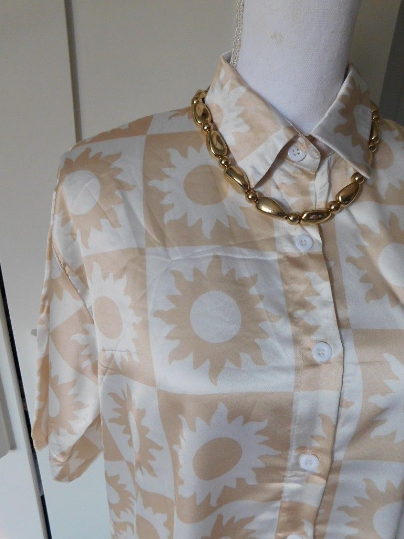 Bluza noua, bumbac satinat, masura M
