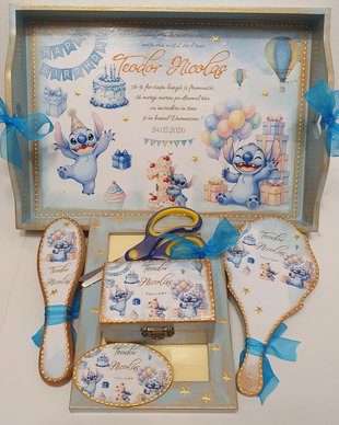 Set personalizat pentru taierea motului / tema Stitch