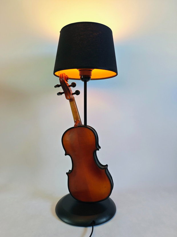 Lampă/veioză -Vioară