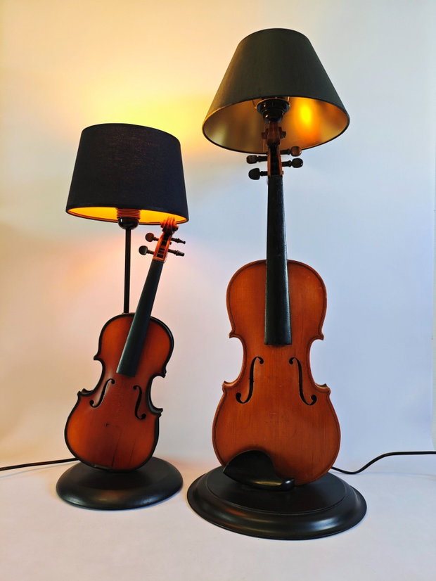 Lampă/veioză -Vioară