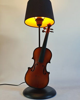 Lampă/veioză -Vioară