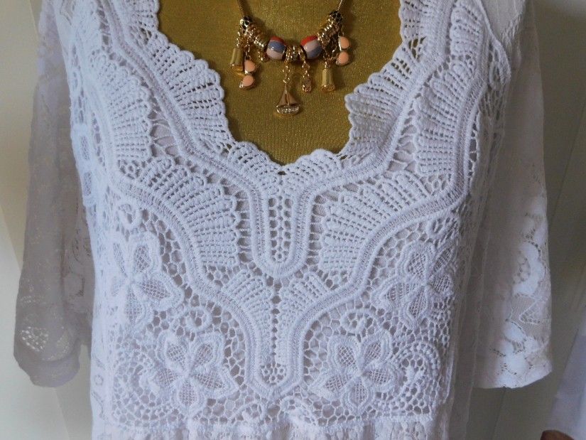 Rochie noua dantela, Italia masura 50 - 52 , superba