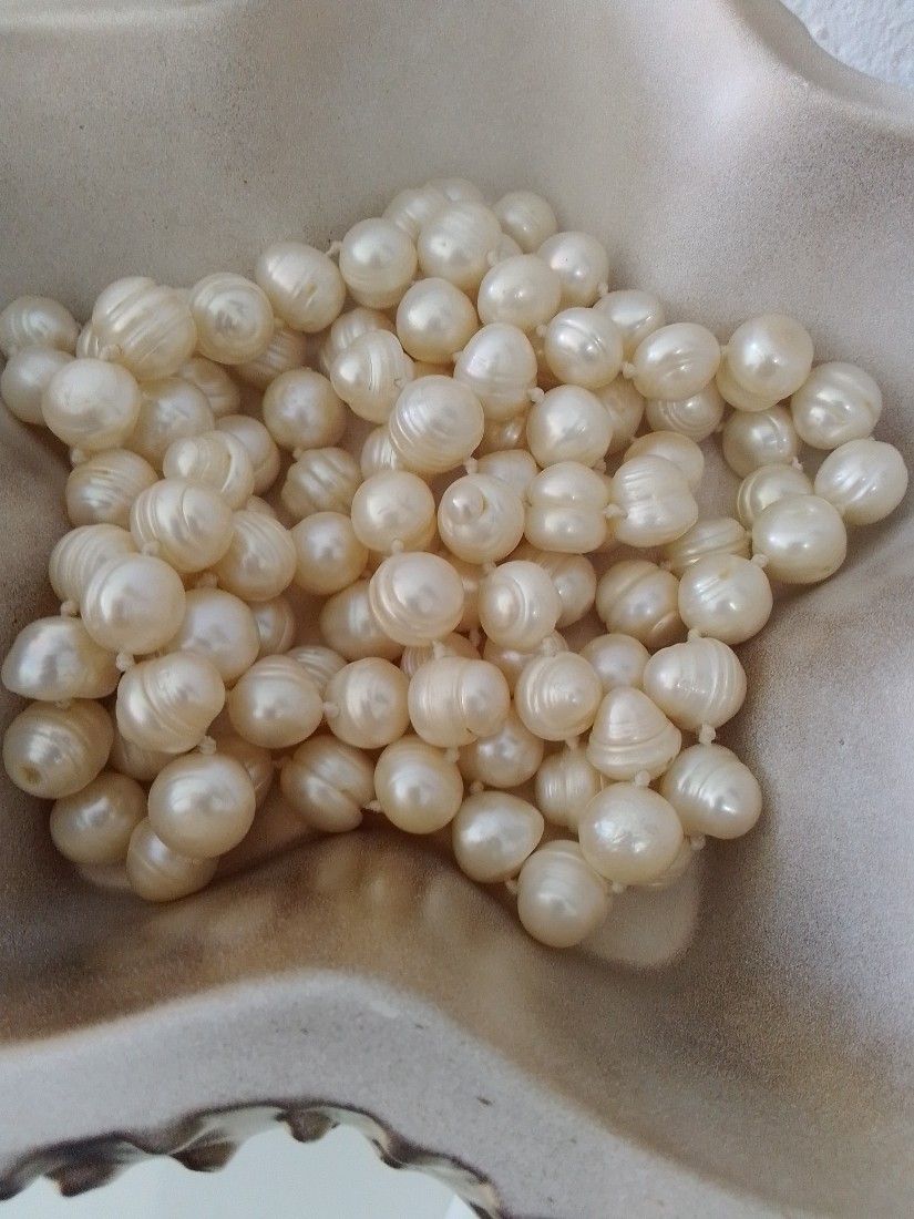 Colier lung de perle mari baroc,104 bucatii