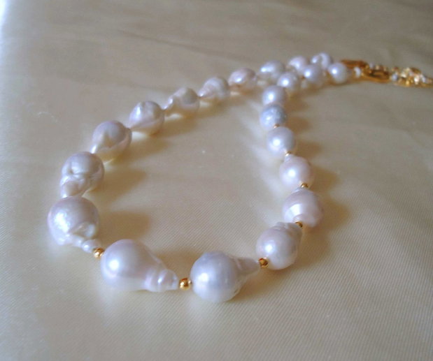 Set colier si cercei din perle baroque mari cu aur