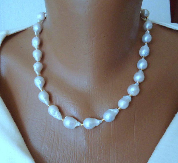 Set colier si cercei din perle baroque mari cu aur