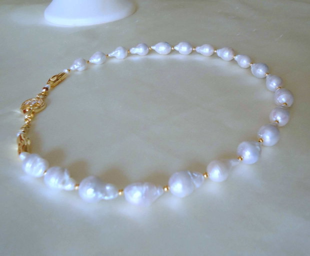 Set colier si cercei din perle baroque mari cu aur