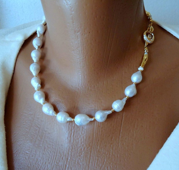 Set colier si cercei din perle baroque mari cu aur