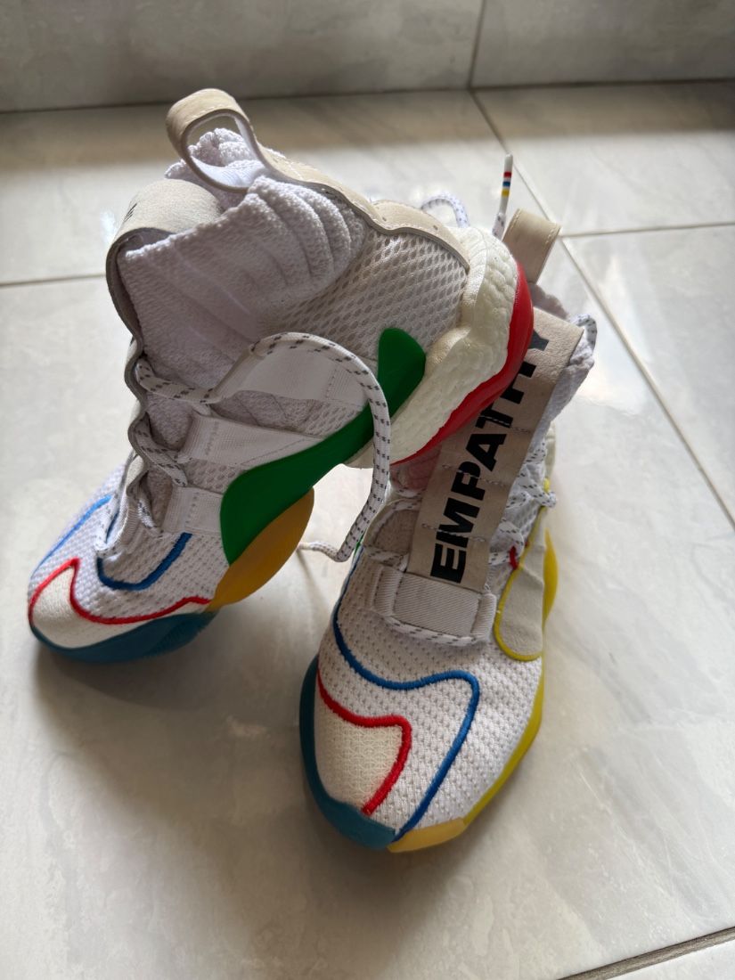 Adidas Pharrell Williams Crazy BYW LVL X "Gratitude + Empathy"