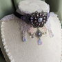Colier choker victorian gothic handmade lila si mov cu dantela, catifea, margele si cristale
