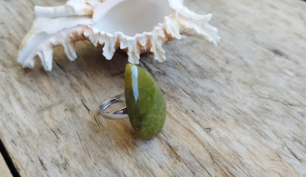 Lacrima din opal verde - inel reglabil REZERVAT