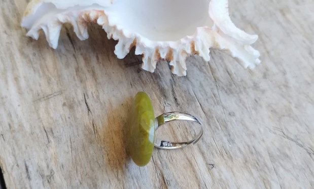 Lacrima din opal verde - inel reglabil REZERVAT