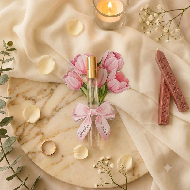 Mărturie de botez sticluță cu parfum Buchet de lalele