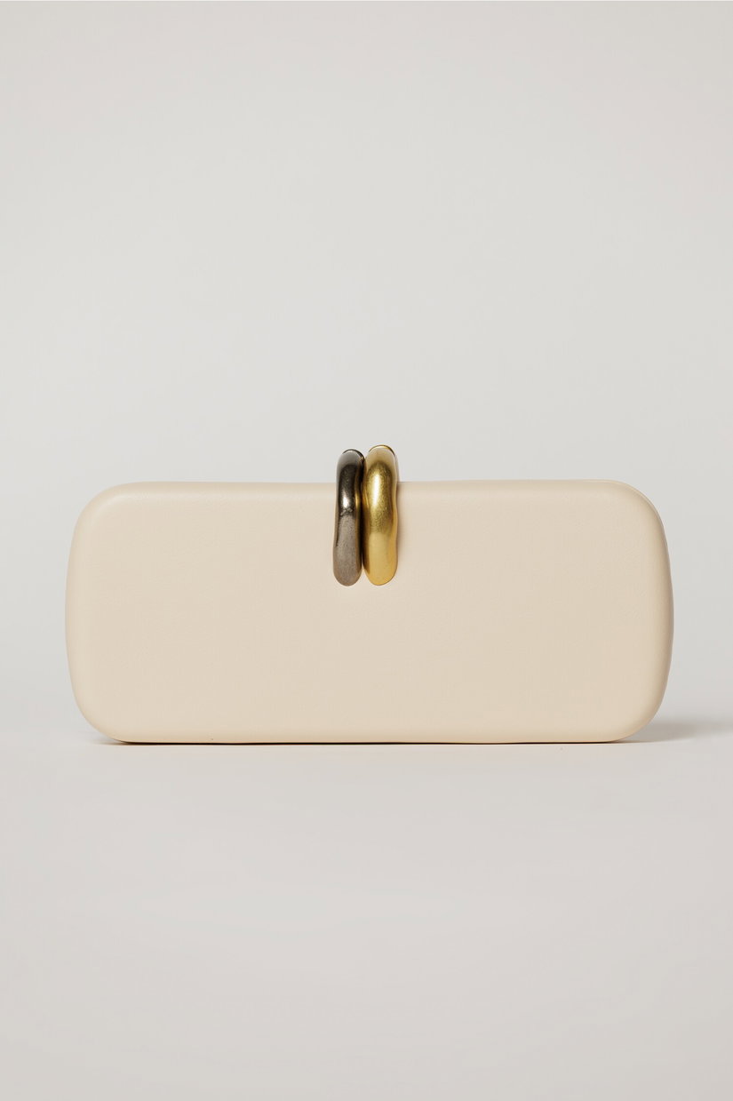 Clutch elegant ivoar cu inchidere metalica dubla