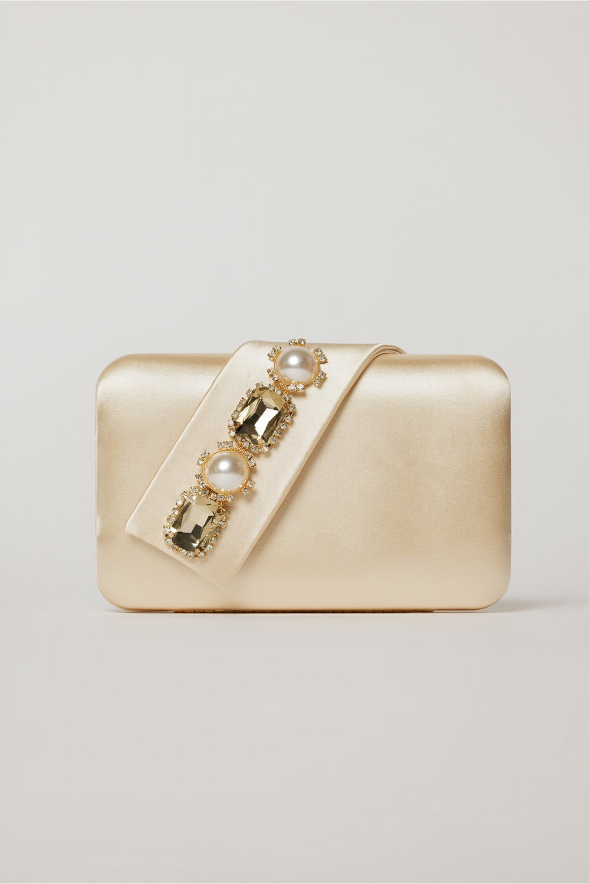Clutch galben pal elegant din satin cu aplicatii de perle si cristale