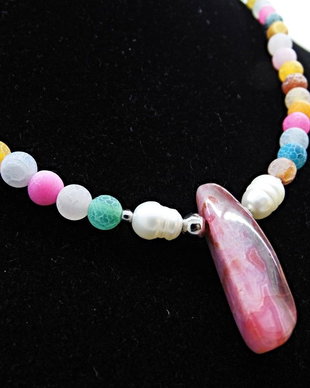 Colier handmade unicat - agate frozen si perle cultura (cod1465)