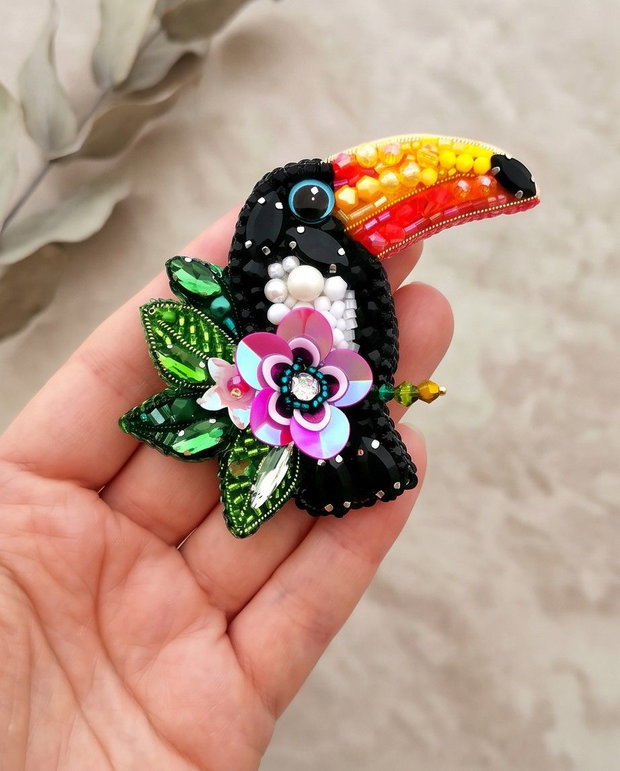 Broșă pasărea Tucan  - The Bird of Tucaloha