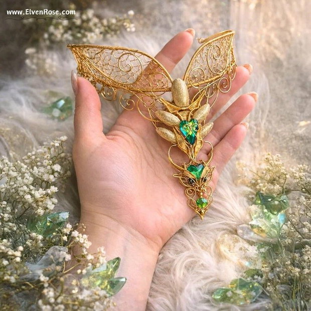 Set Dragon Queen Regalia