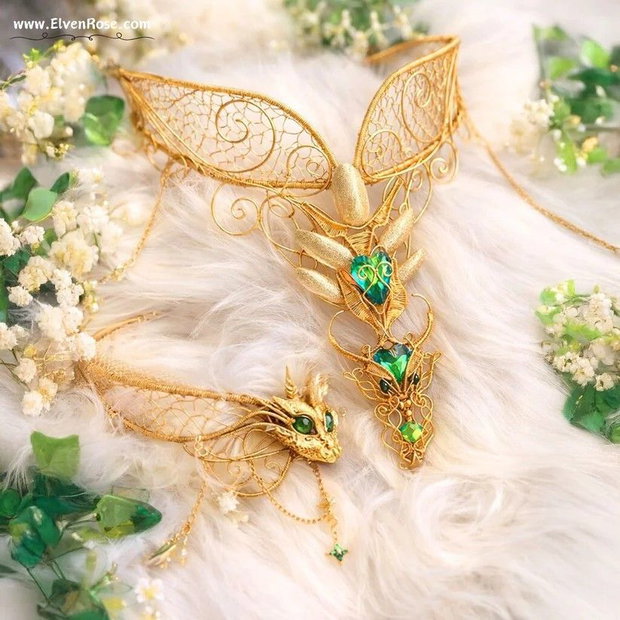 Set Dragon Queen Regalia