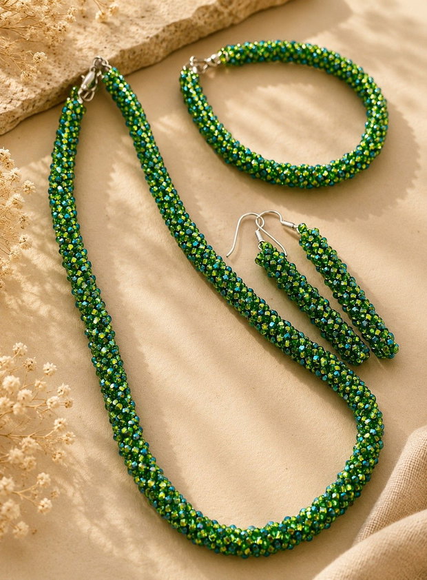 Set tubular shiny green