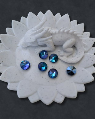 Cristale Rivoli din sticlă, albastru irizat, 8 mm  pentru bijuterii handmade