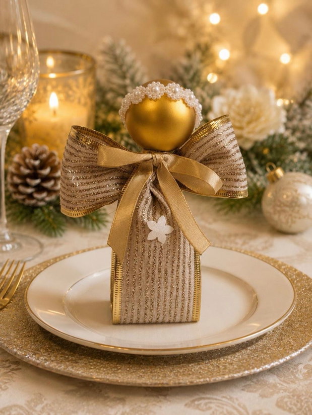 Set 6 ingerasi handmade aurii suport servetele, mărturii invitati/ decorațiuni festive