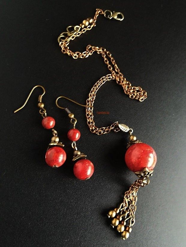 Set patinat cu coral rosu caramiziu