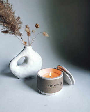 Lumânare din ceara de soia in bol ceramic/din beton
