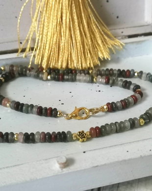 Colier bloodstone african si hematite aurii