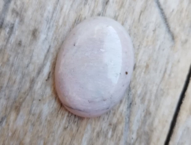 Cabochon rodonit roz prafuit, 40x30 mm