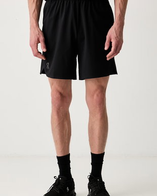 On pantaloni scurți sport pentru bărbați