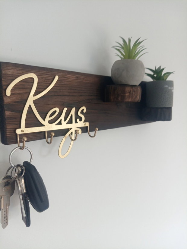 Suport de chei personalizat din lemn ars Handmade | Rustik Light