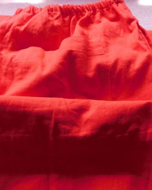 Pantaloni noi  in cu bumbac  48 - 50 - 52 ,  lejeri , moderni
