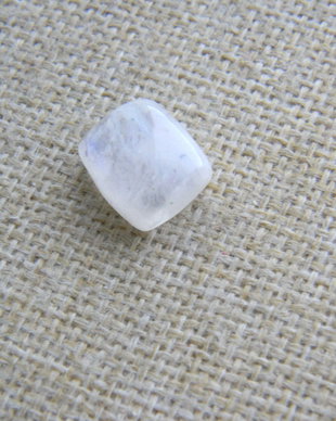 Caboson piatra lunii (C44)