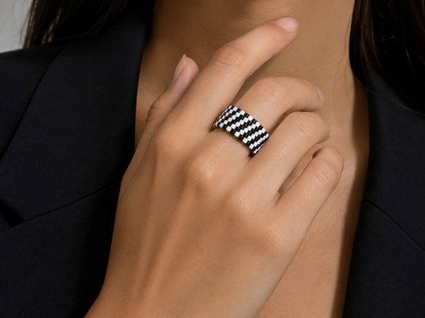 Inel Miyuki Black & White Stripes
