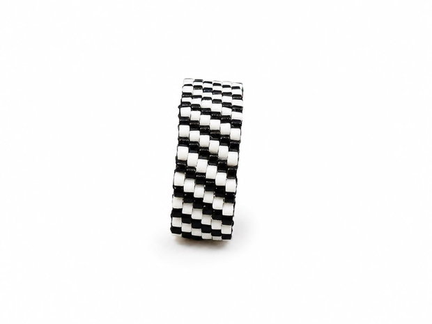 Inel Miyuki Black & White Stripes