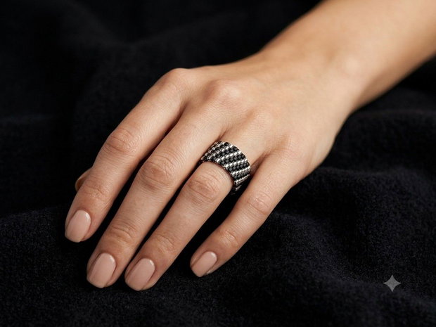 Inel Miyuki Black & Silver Stripes