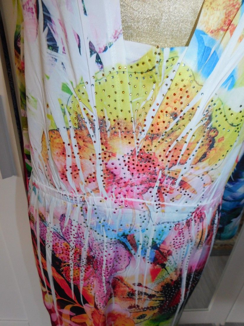 Rochie noua Germania, deosebita, masura 44- 46 - 48