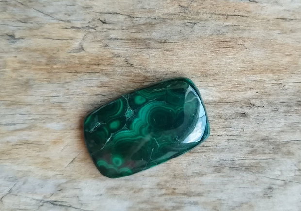 Cabochon malachit, 26x17x5.5 mm