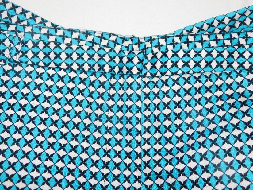 Pantaloni noi  3/4   L - XL,   deosebiti, bumbac , elastan , moderni, rafinati