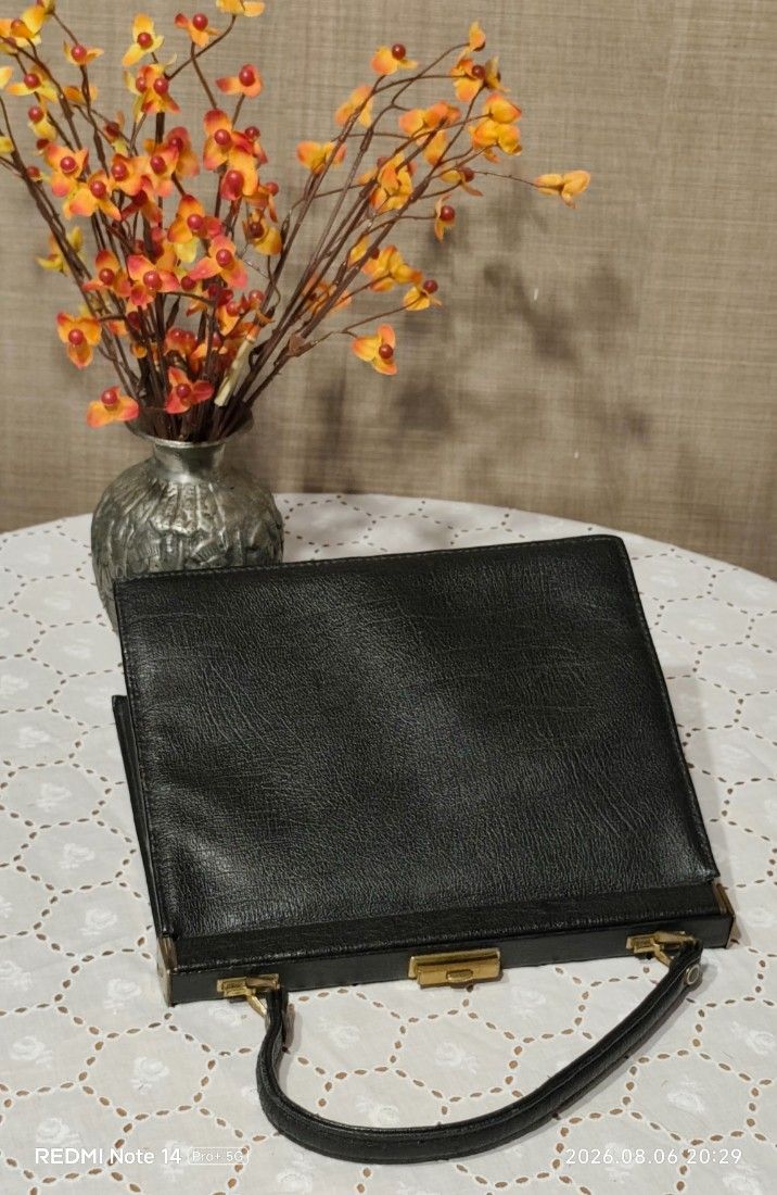 Geanta vintage anii 50-60
