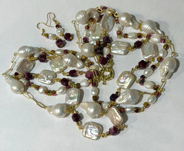 SET~LUXURIOUS BAROQUE~perle baroc,perle cultura,jad,hematit electroplacat,accesorii placate cu aur,inox