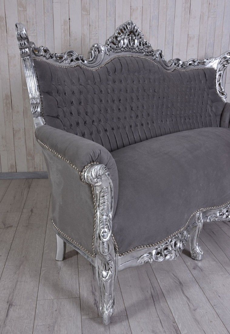 Sofa baroc din lemn masiv argintiu cu tapiterie gri