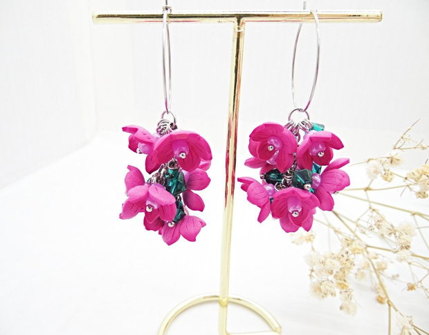 Cercei Statement "Fucsia Bloom"  Flori Handmade din Foamiran și Cristale Verzi (cod1466)