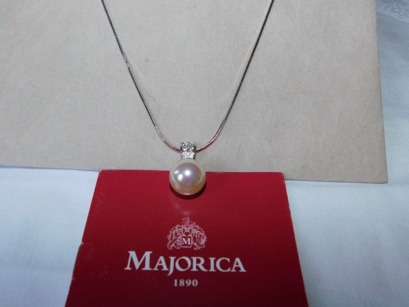 MAJORICA,  colier nou , perla   naturala , ambalaj natural  , nou